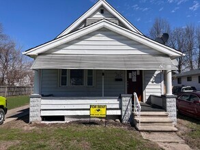 Building Photo - 1312 W 18th St