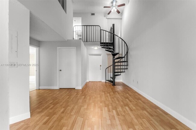 Foto del edificio - 8335 SW 152nd Ave