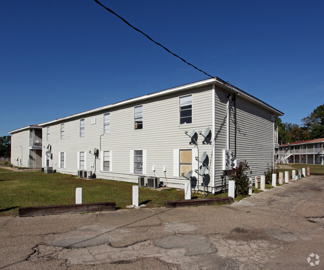 Building Photo - Dorothy Gill Apartments
