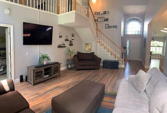 Building Photo - 1518 Firewheel Dr