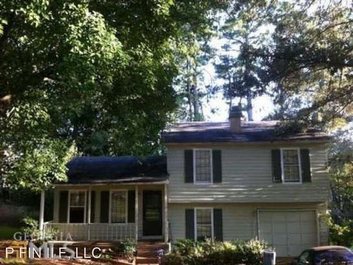 3959 Wood Path Dr, Stone Mountain, GA 30083 House Rental in Stone