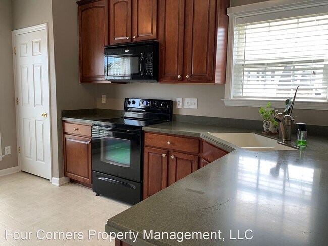 Building Photo - 3 br, 2.5 bath House - 4331 Alderny Place