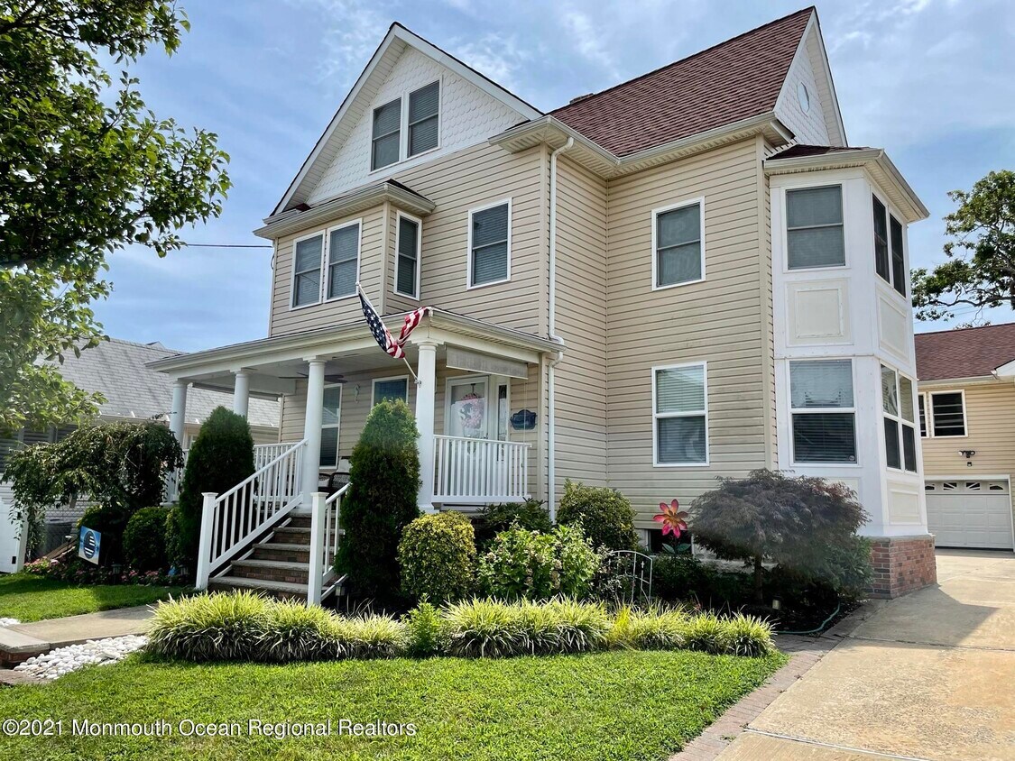 407 Ocean Park Ave, Bradley Beach, NJ 07720 House Rental in Bradley