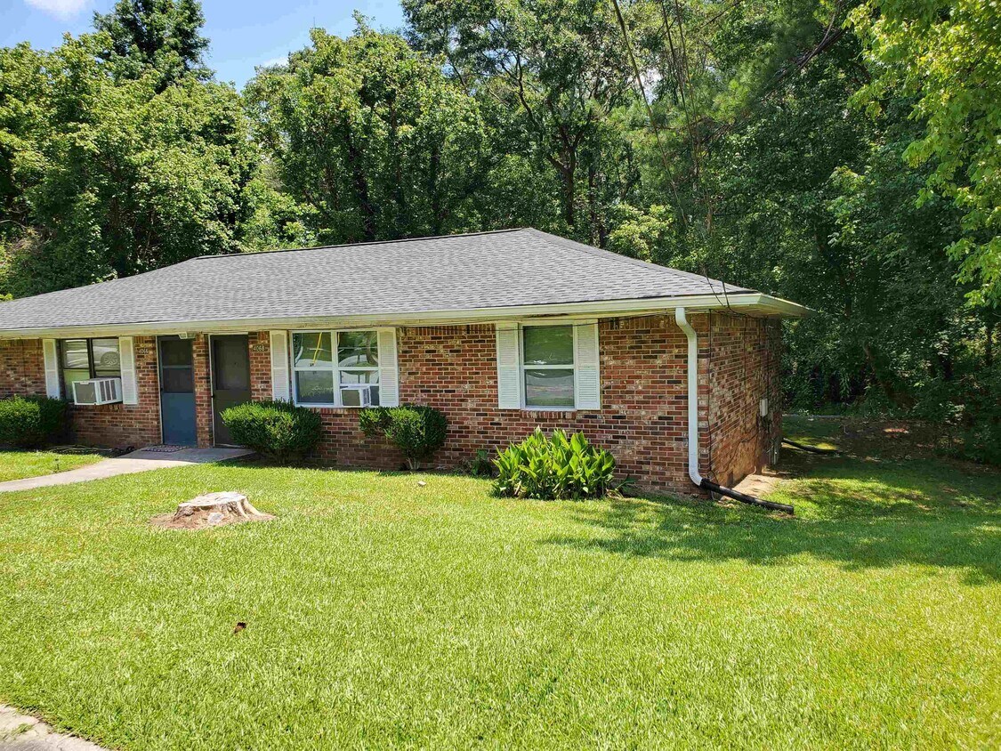 4068 John Arnold Cir, Conley, GA 30288 Townhome Rentals in Conley GA