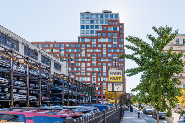 Alternate view and parking facility - The Boerum