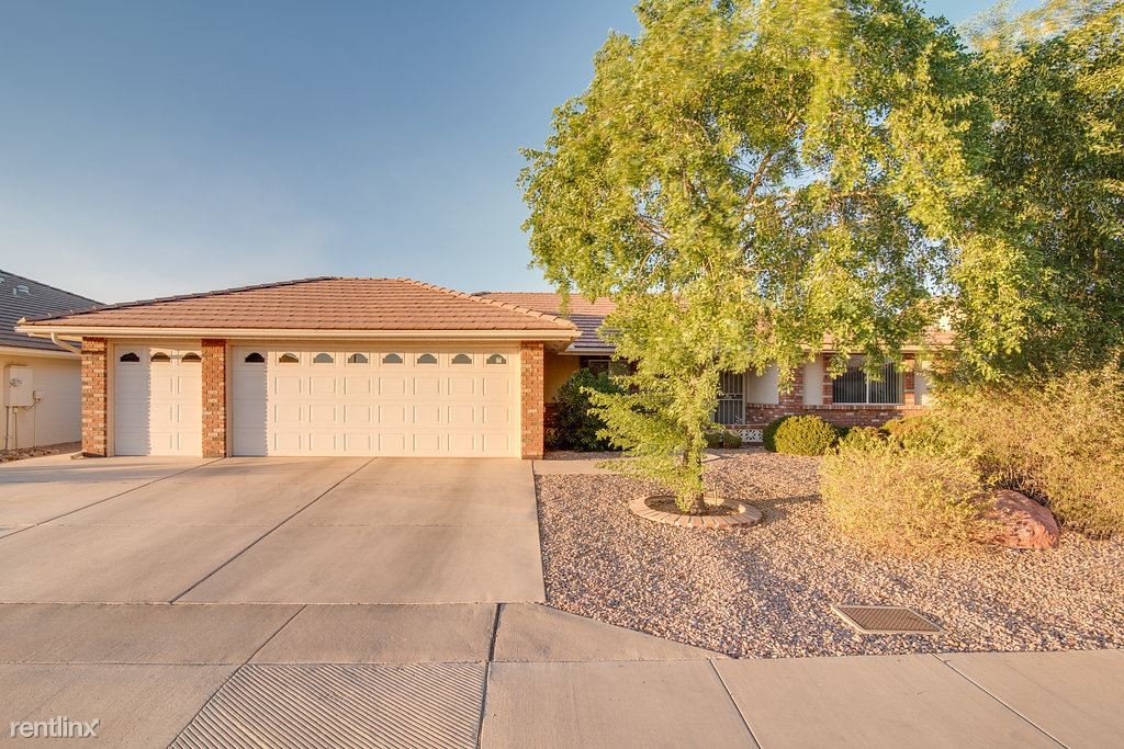 Primary Photo - 11446 E Mendoza Ave