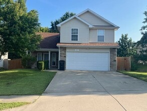 Building Photo - 101 Amazon Dr