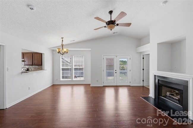 Building Photo - 9740 Veronica Dr