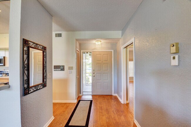 Building Photo - 8073 Aberdeen Dr
