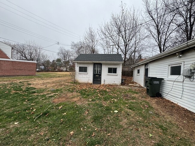 Building Photo - 2141 Brougher Ln