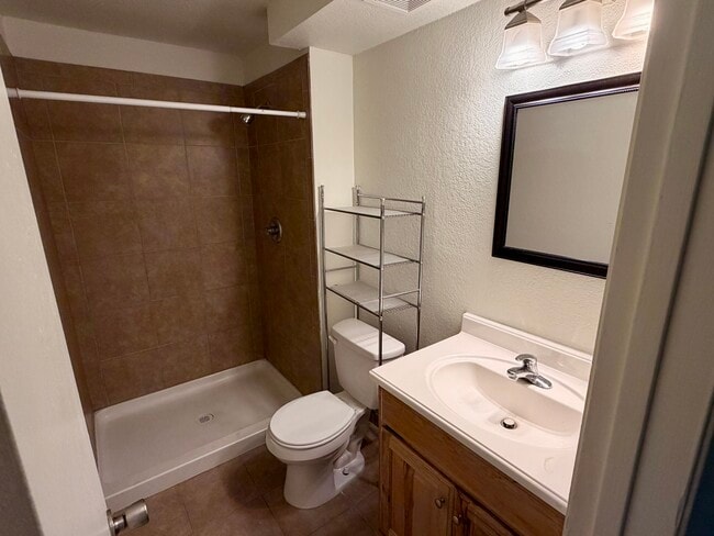 Building Photo - 5731 W 92nd Ave