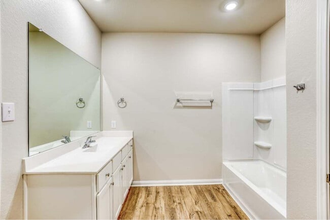 Building Photo - 8206 Blooming Meadow Ln