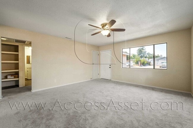 Building Photo - 33220 Schaper St