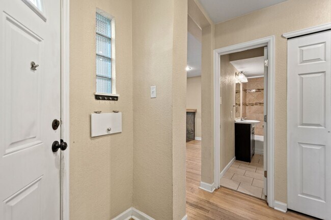 Foto del edificio - Fantastic Home in City Park North - Has it...