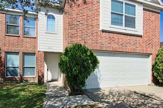 Building Photo - 15810 Pin Oak Ridge St