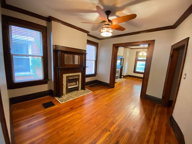 Building Photo - Neil Ave 634-636 TNR