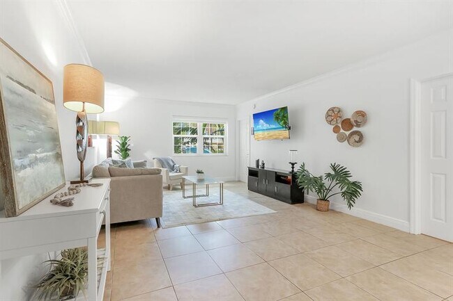 Foto del edificio - 2424 SE 17th St