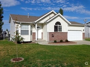 Building Photo - 4651 S 3950 W