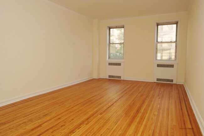 Building Photo - 1500 Ocean Pkwy