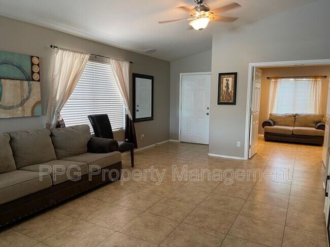 Foto del edificio - 14848 147th Dr