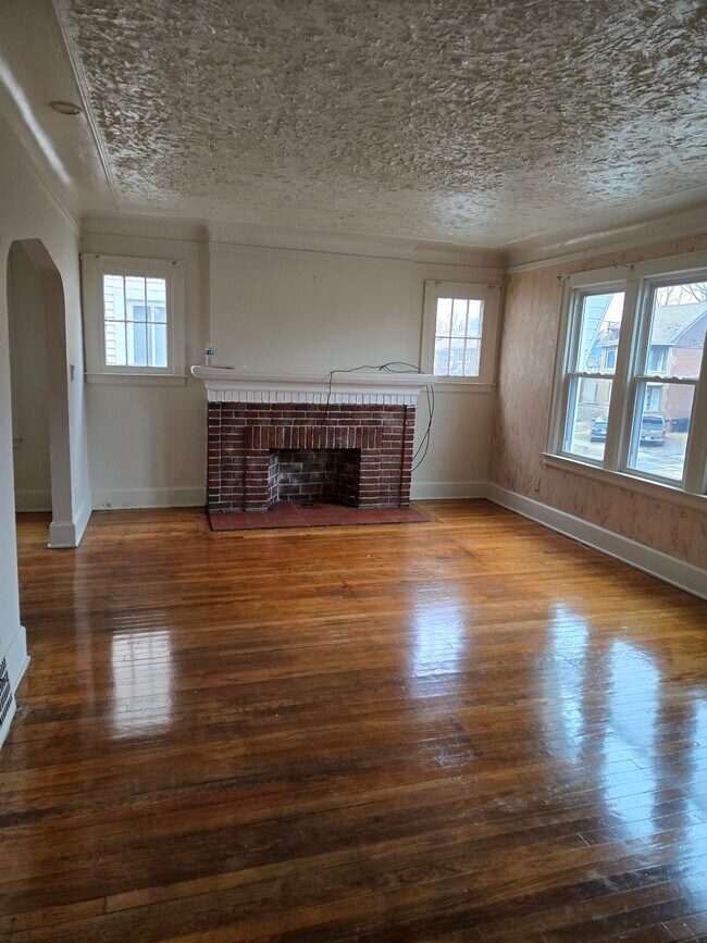 Foto del edificio - 12033 Santa Rosa Dr