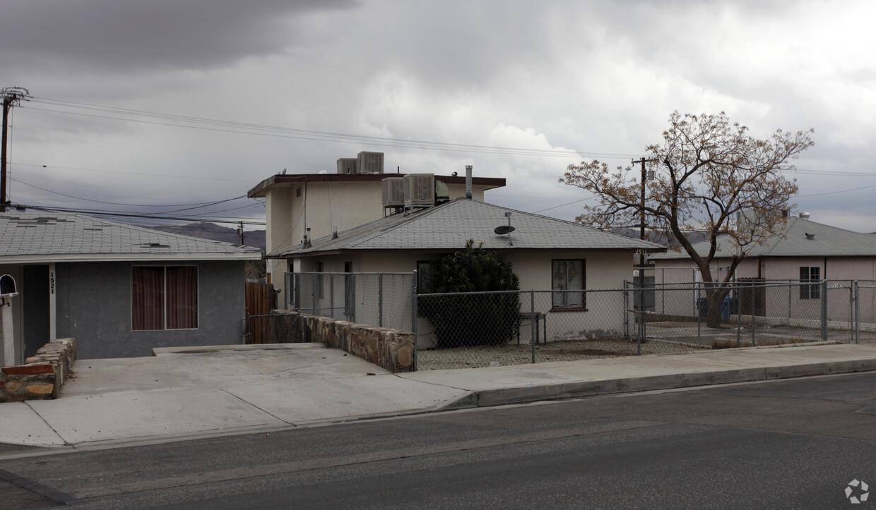 Primary Photo - Barstow Apartments