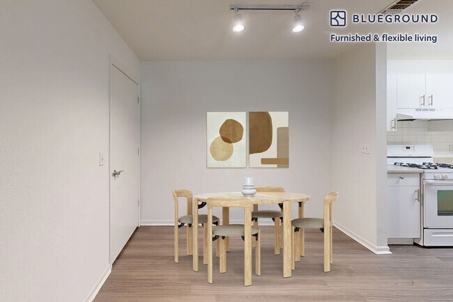 Foto del edificio - 313 Avalon Cir