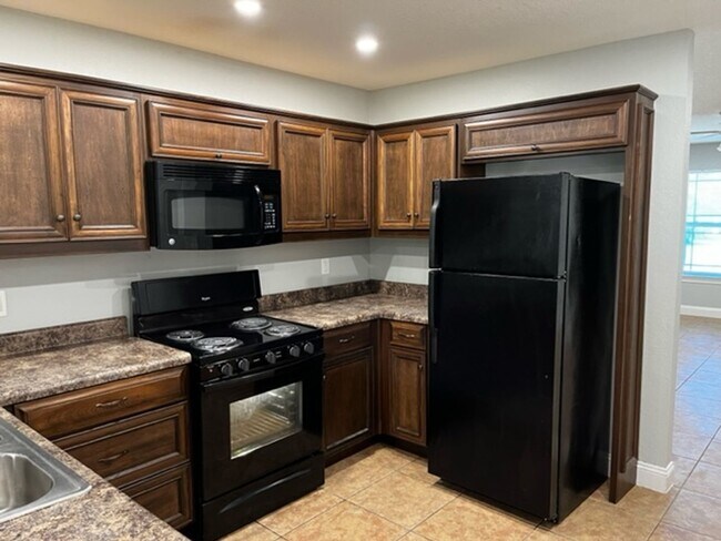 Building Photo - 4101 Mulligan Manor Ln