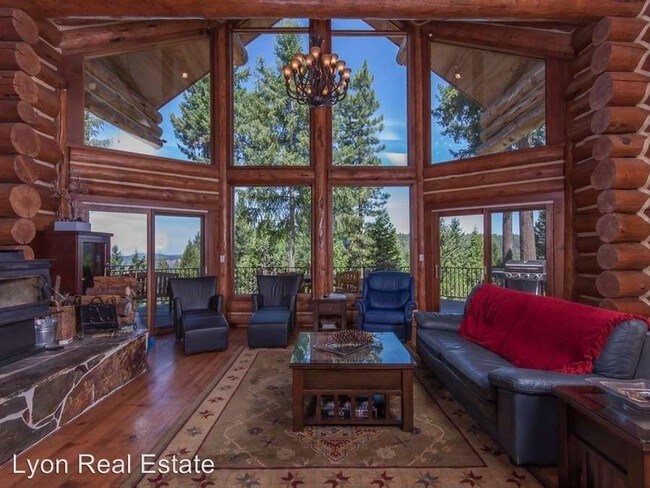 Building Photo - 3 br, 2 bath House - 615 Alta Reservoir Road