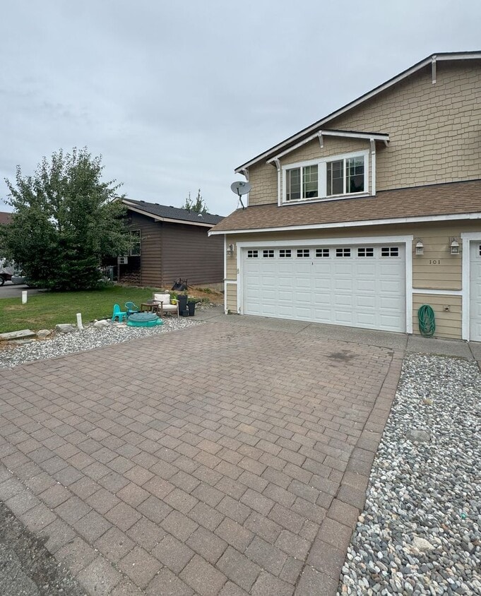 Primary Photo - 101 A Nelmida Ln