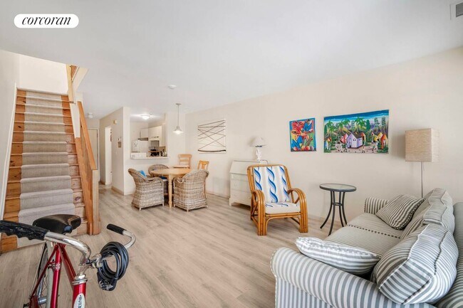 Foto del edificio - 220 Montauk Hwy