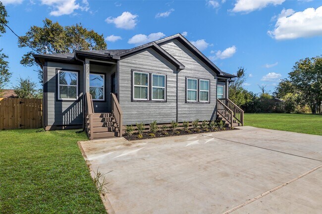 Foto del edificio - 4905 Paula St