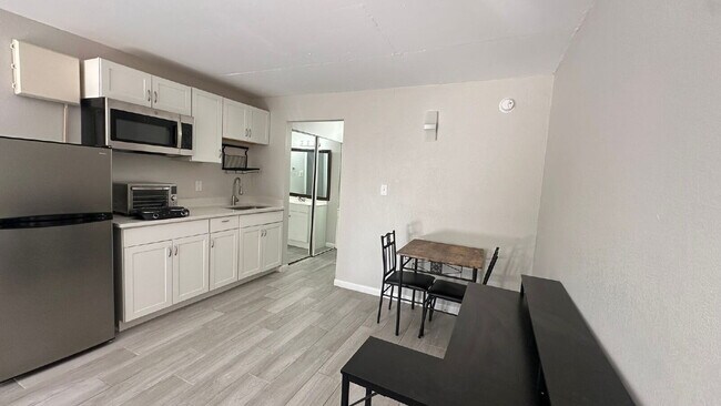Foto del edificio - 43420 US-27