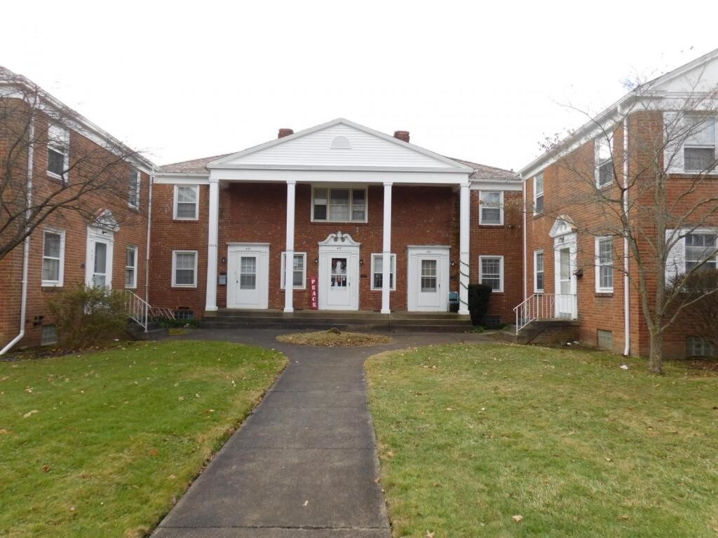 453 Mahoning Ave. NW Apartment for Rent in Niles, OH