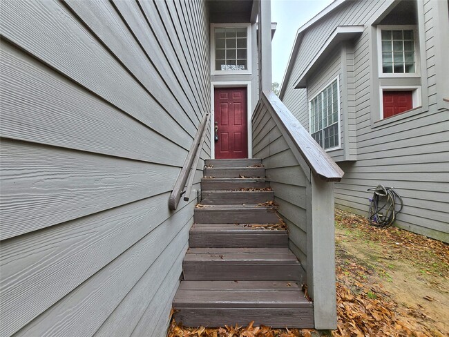 Building Photo - 127 Anise Tree Pl