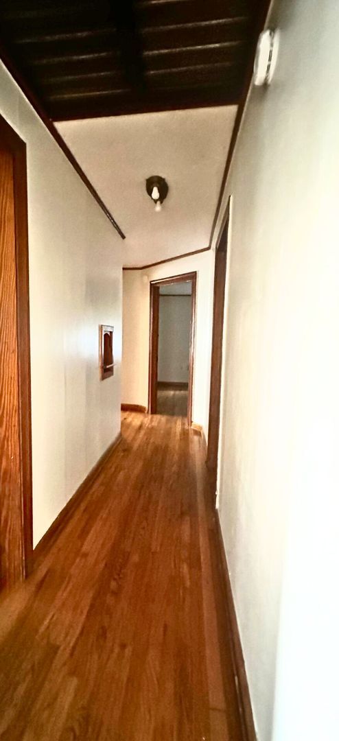 Foto del edificio - 704 E Thomas St