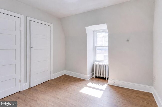 Foto del edificio - 524 E Johnson St