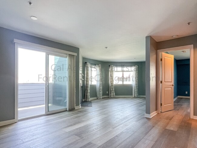 Photo - 6400 Christie Ave Townhome