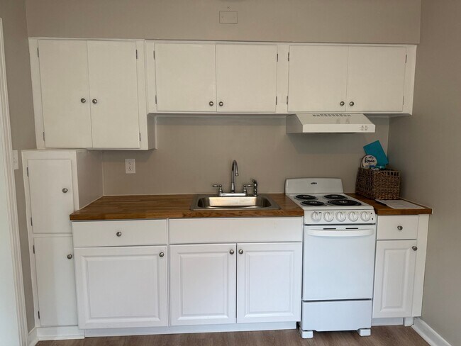 Foto del edificio - 408 Scene Ridge Rd