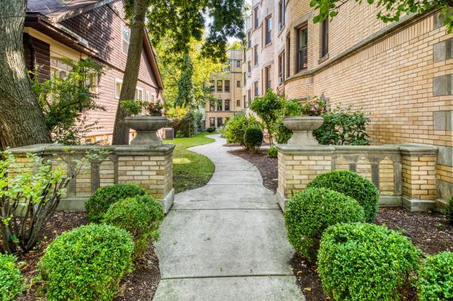 Foto del edificio - 1 bedroom in Chicago IL 60626