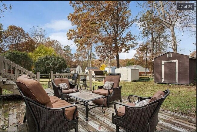 Foto del edificio - 4654 Brookridge Rd