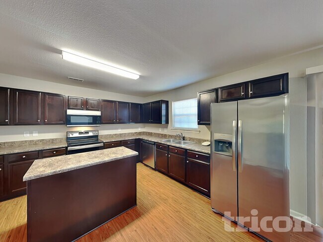 Foto del edificio - 4826 Manchineel Ln