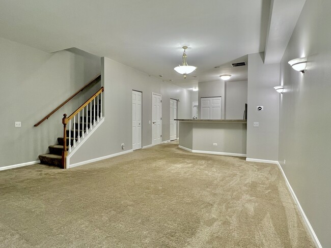 Building Photo - 2714 Rockport Ln