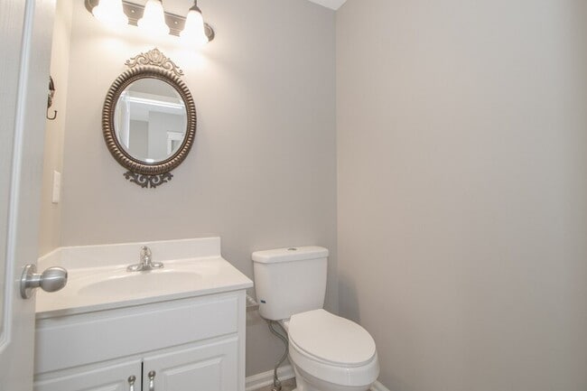 Building Photo - 3147 Holly Point