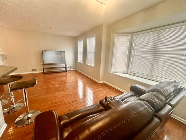 Foto del edificio - 171 Winchester Ct