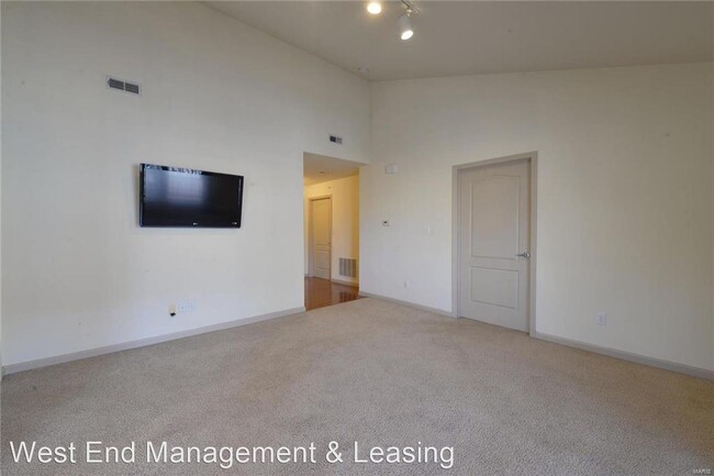 Foto del edificio - 2 br, 2 bath House - 1334 Piedmont Cir 3F