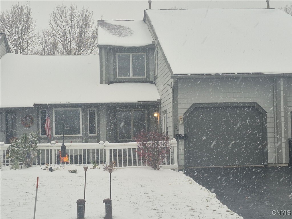 Foto principal - 100 Midlake Cir