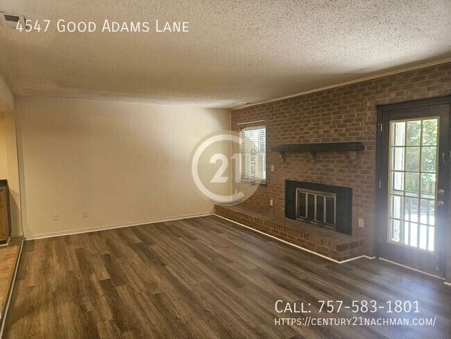 Foto del edificio - 4547 Good Adams Ln
