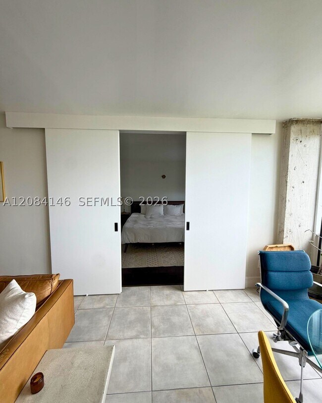 Foto del edificio - 777 NE 62nd St