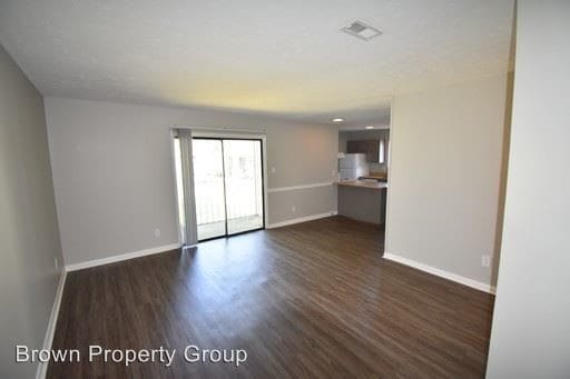 Foto del edificio - 943 Applewood Ln